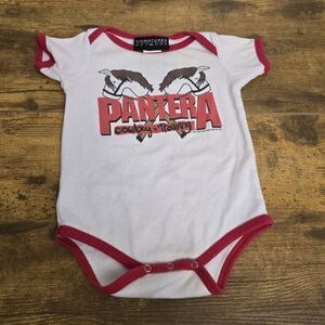 Pantera 2007 Signatures Network Graphic Onseie Bodysuit Size 6-12 Months